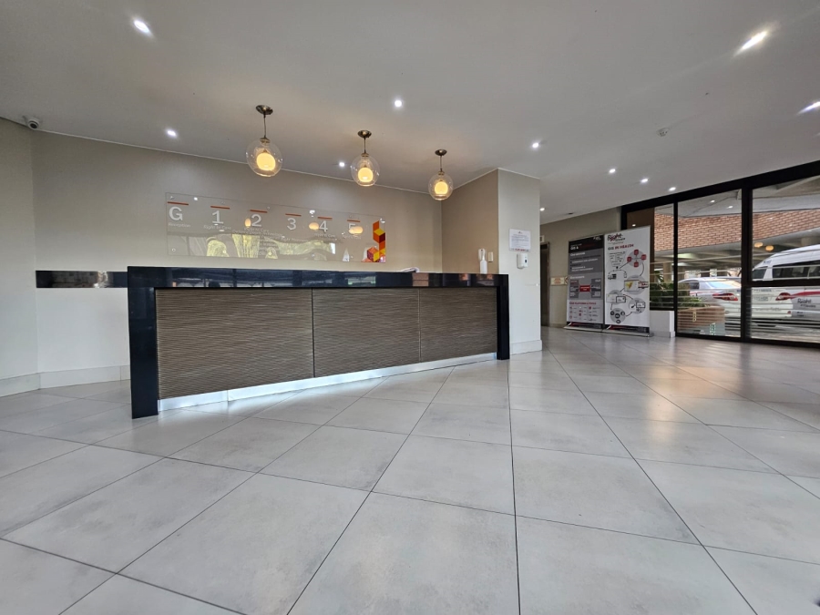 To Let commercial Property for Rent in Die Hoewes Gauteng