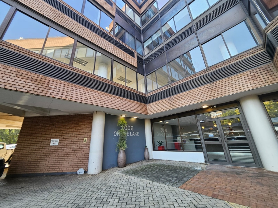 To Let commercial Property for Rent in Die Hoewes Gauteng