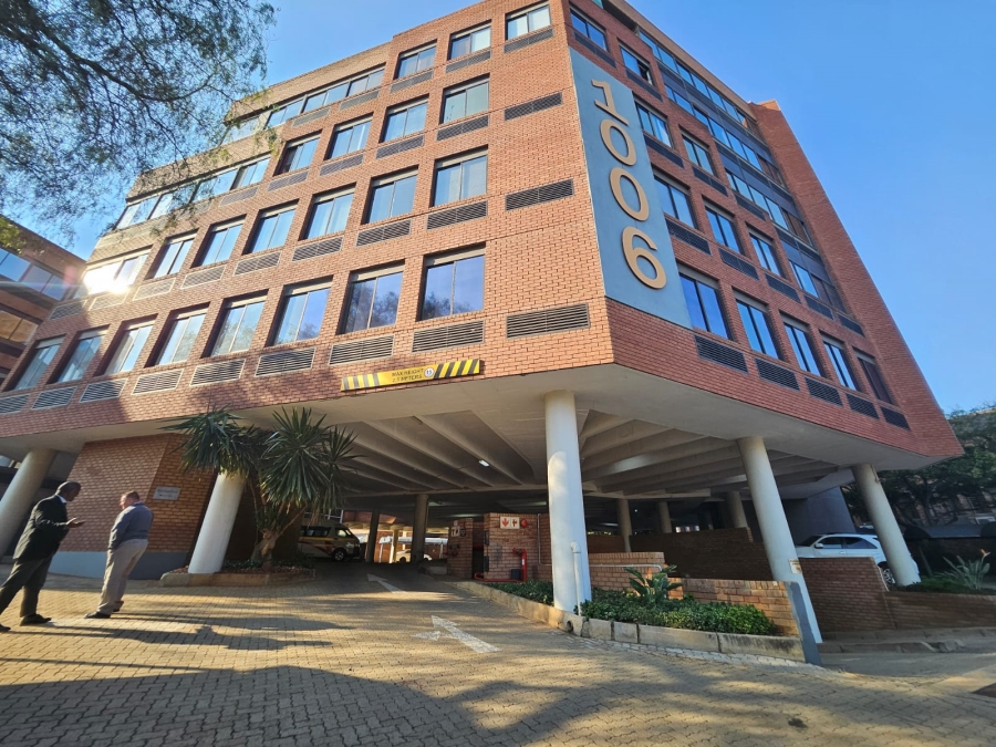 To Let commercial Property for Rent in Die Hoewes Gauteng