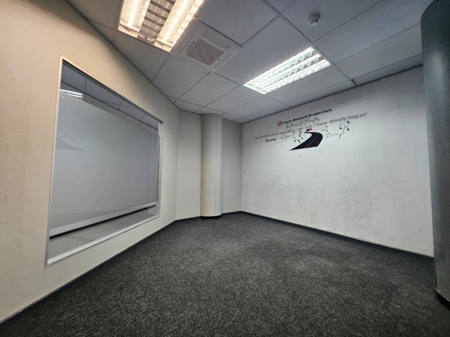 To Let commercial Property for Rent in Die Hoewes Gauteng