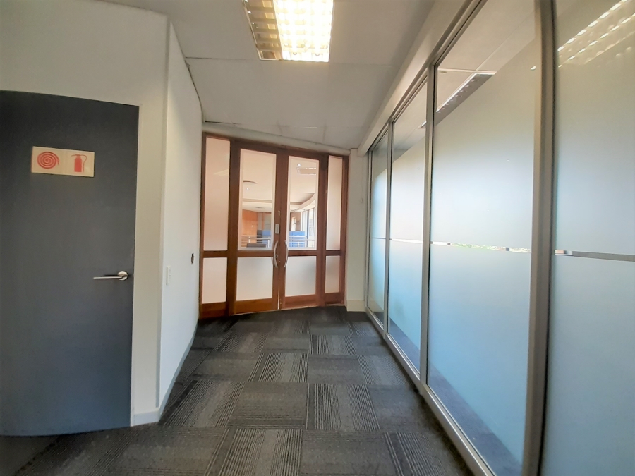 To Let commercial Property for Rent in Die Hoewes Gauteng