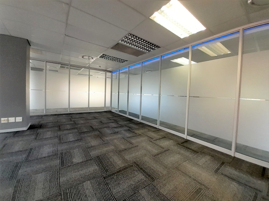 To Let commercial Property for Rent in Die Hoewes Gauteng