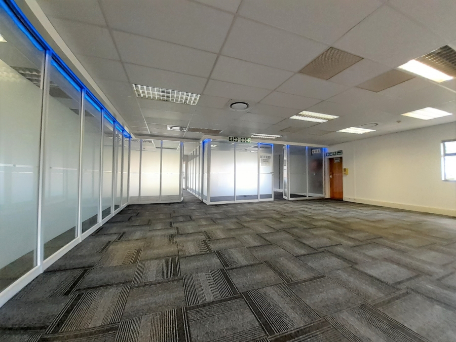 To Let commercial Property for Rent in Die Hoewes Gauteng