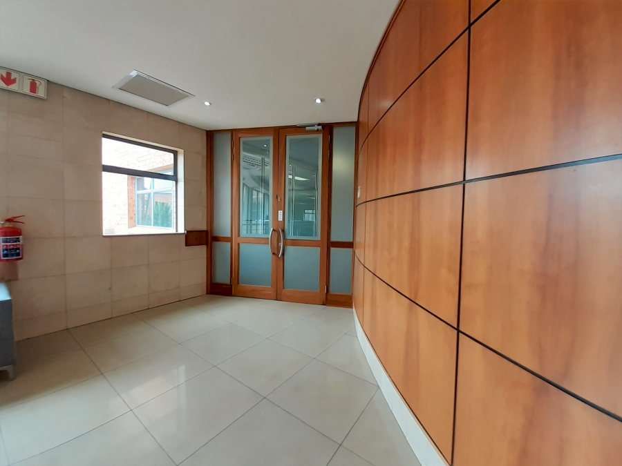 To Let commercial Property for Rent in Die Hoewes Gauteng