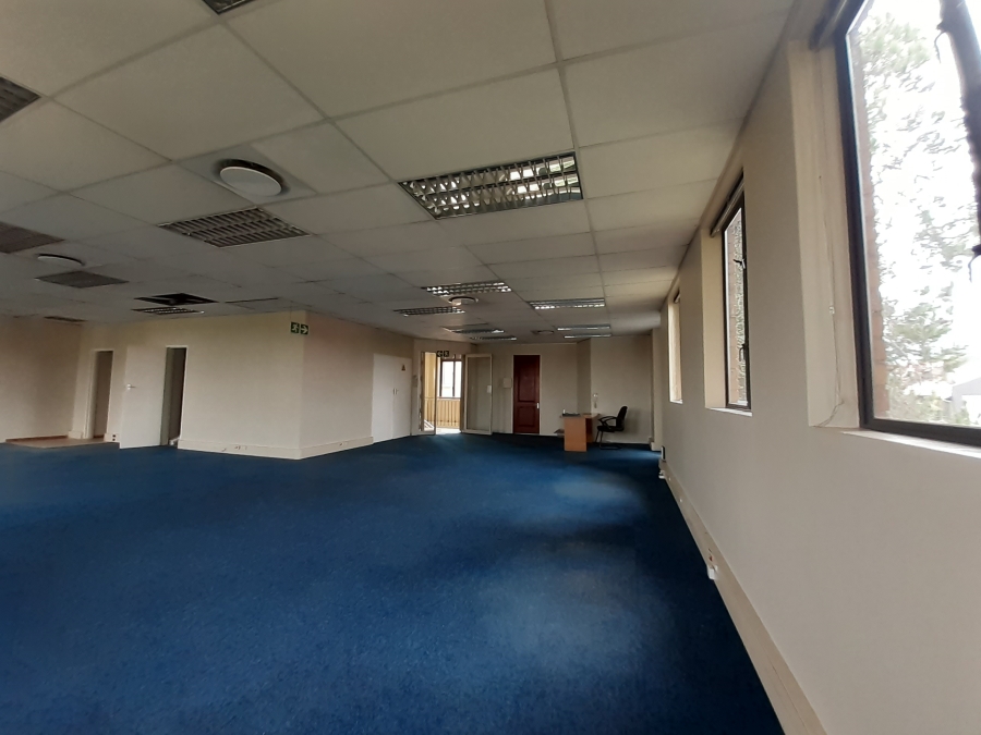 To Let commercial Property for Rent in Die Hoewes Gauteng