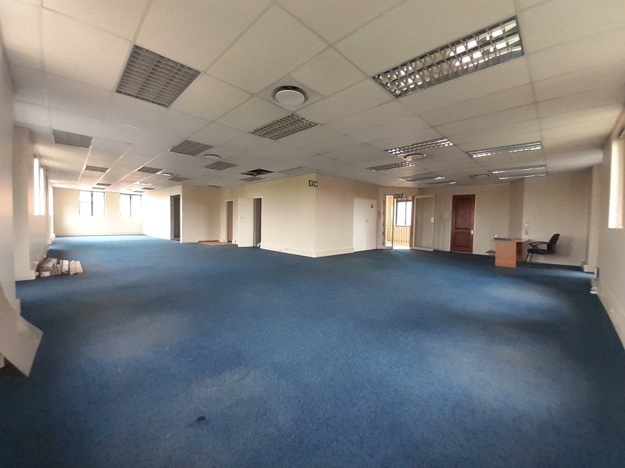 To Let commercial Property for Rent in Die Hoewes Gauteng