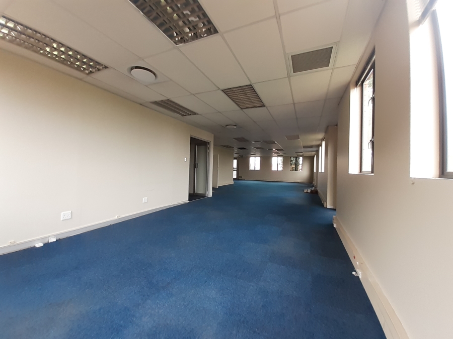 To Let commercial Property for Rent in Die Hoewes Gauteng