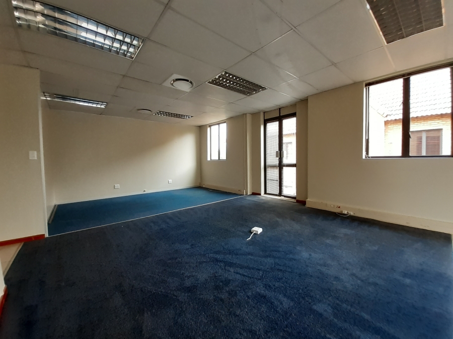 To Let commercial Property for Rent in Die Hoewes Gauteng