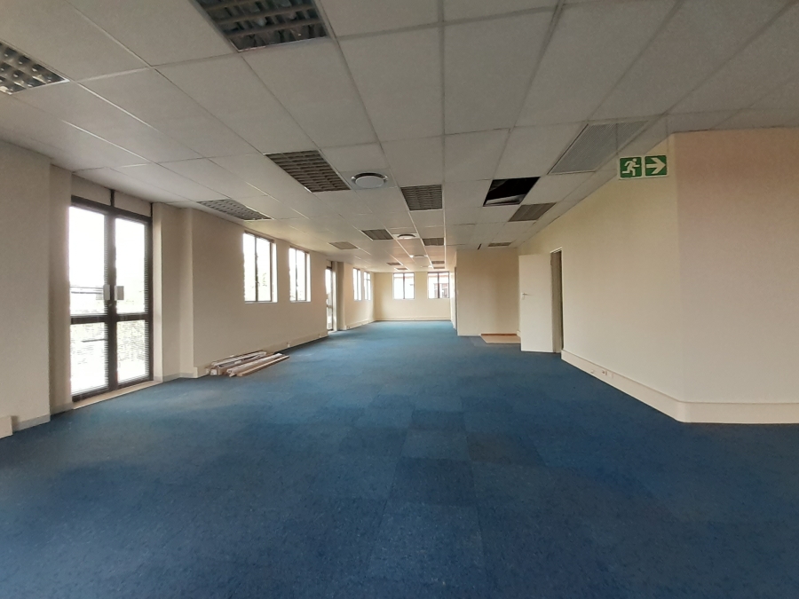 To Let commercial Property for Rent in Die Hoewes Gauteng