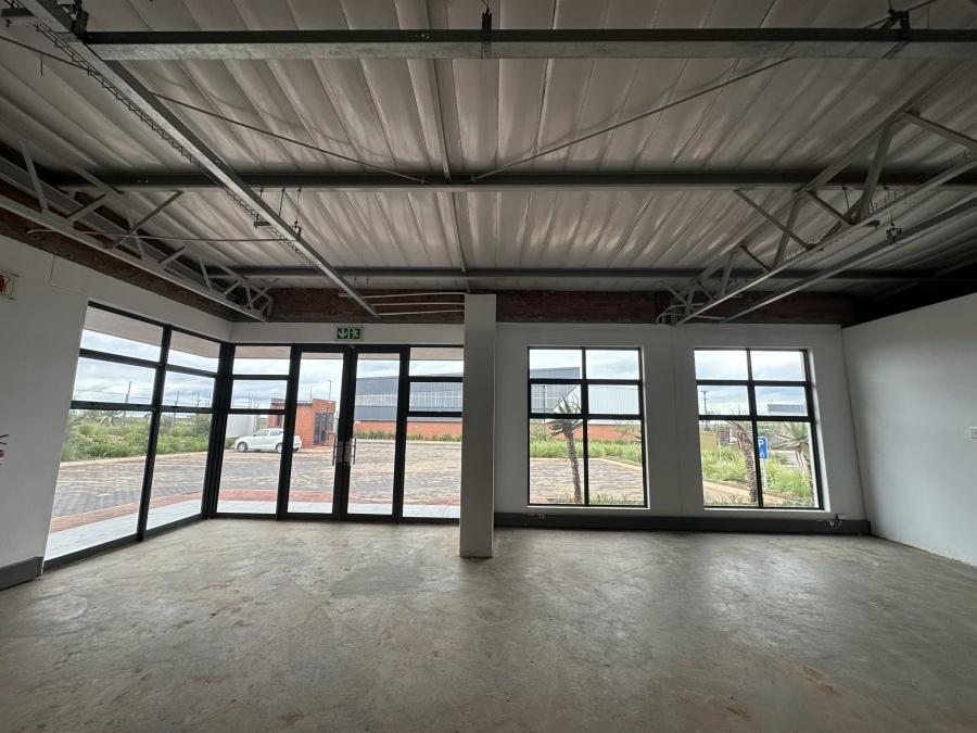 To Let commercial Property for Rent in Serengeti Lifestyle Estate Gauteng