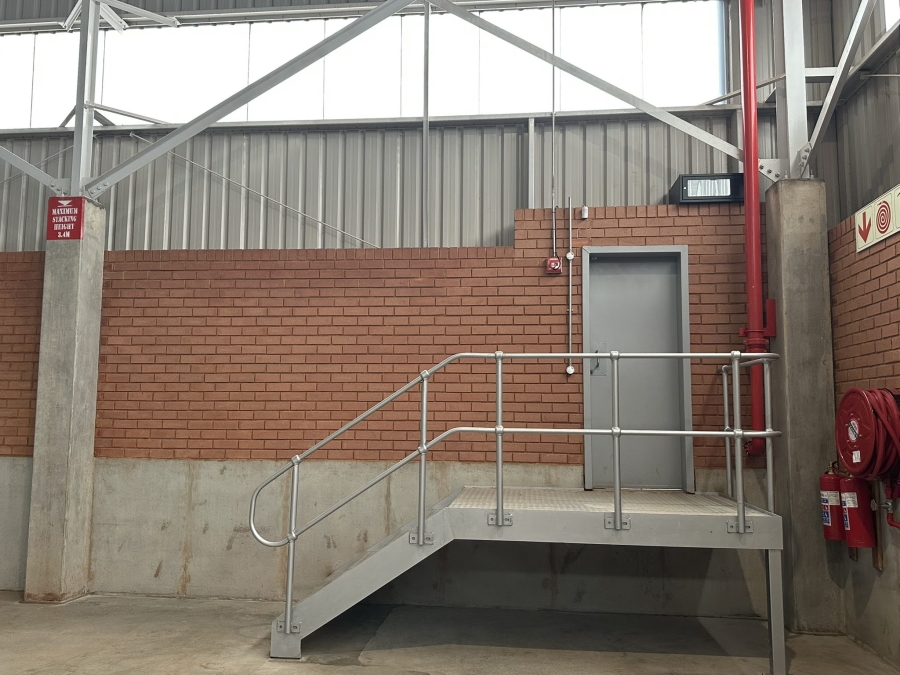 To Let commercial Property for Rent in Serengeti Lifestyle Estate Gauteng