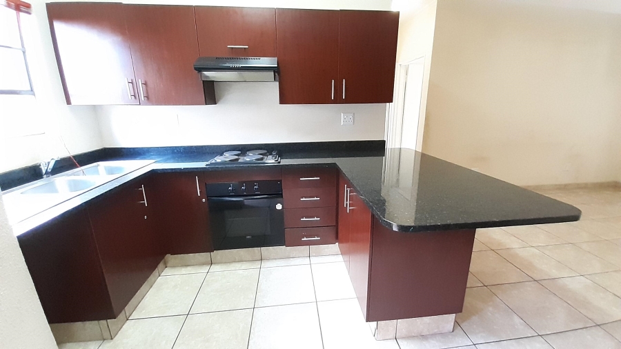 To Let 2 Bedroom Property for Rent in Albemarle Gauteng
