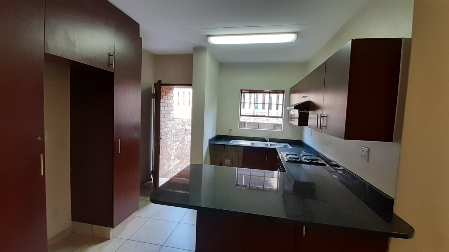 To Let 2 Bedroom Property for Rent in Albemarle Gauteng