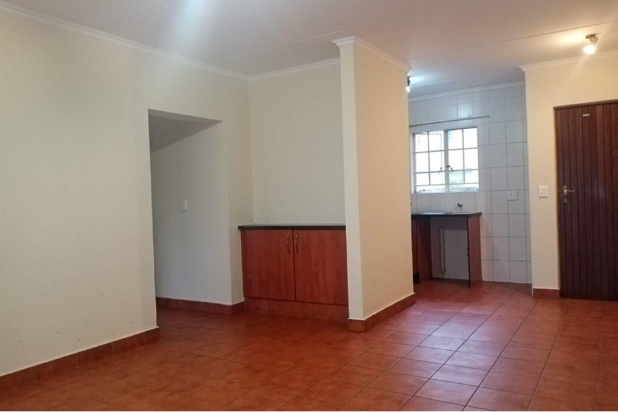 2 Bedroom Property for Sale in Erand Gardens Gauteng