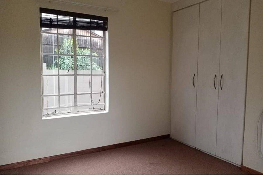2 Bedroom Property for Sale in Erand Gardens Gauteng