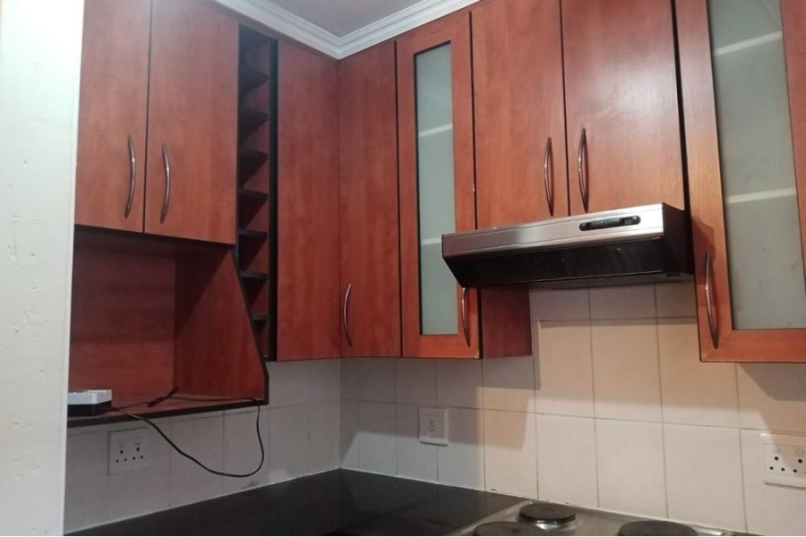 2 Bedroom Property for Sale in Erand Gardens Gauteng