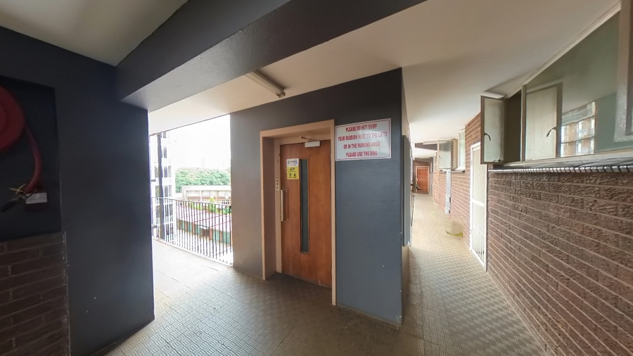1 Bedroom Property for Sale in Sunnyside Gauteng