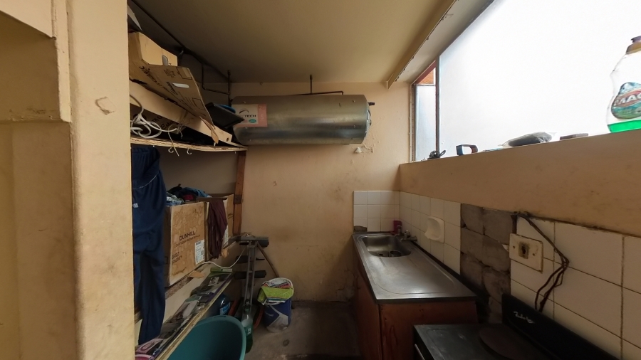 1 Bedroom Property for Sale in Sunnyside Gauteng