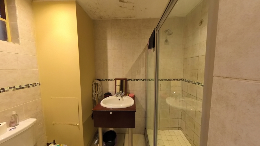 1 Bedroom Property for Sale in Pretoria Central Gauteng