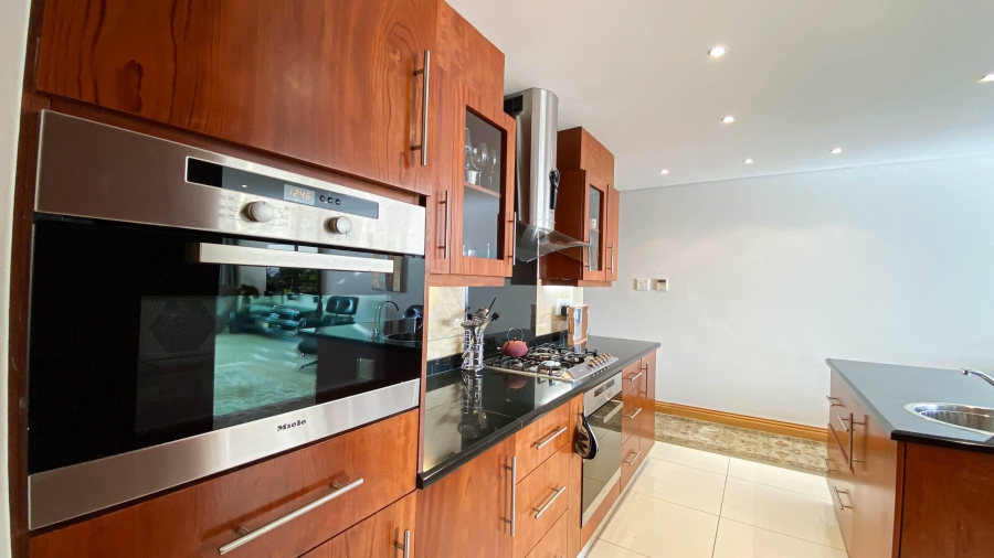 To Let 3 Bedroom Property for Rent in Morningside Gauteng