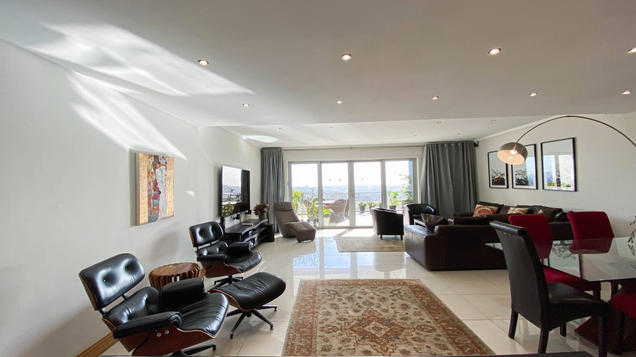 To Let 3 Bedroom Property for Rent in Morningside Gauteng