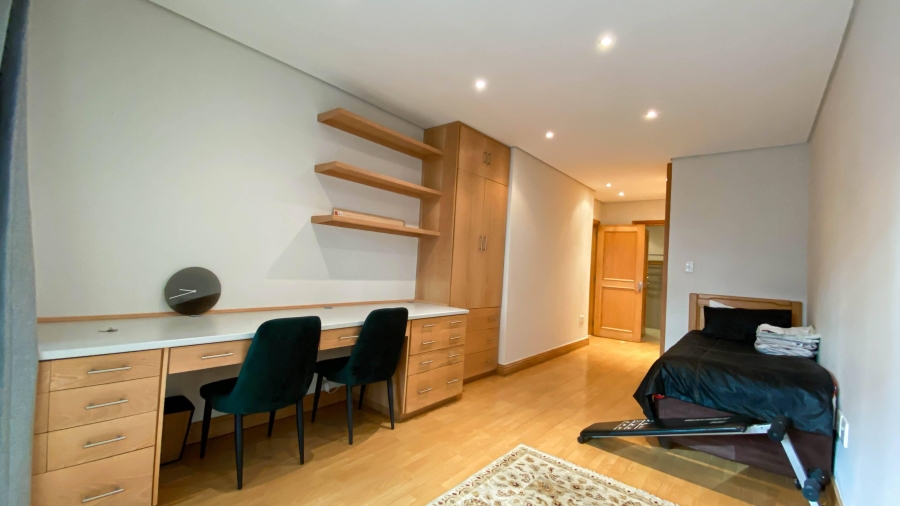 To Let 3 Bedroom Property for Rent in Morningside Gauteng