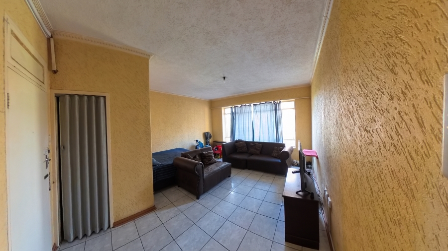 1 Bedroom Property for Sale in Sunnyside Gauteng