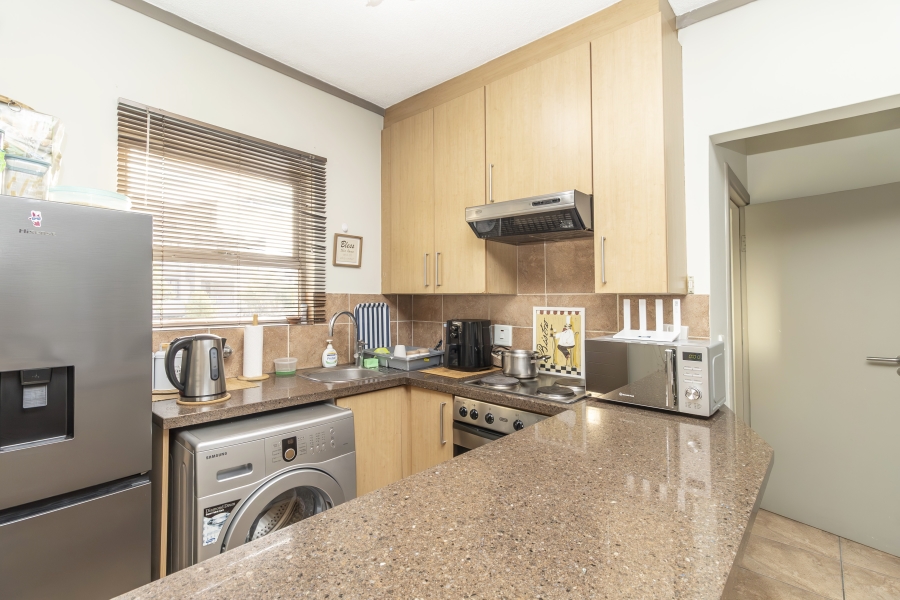 1 Bedroom Property for Sale in Sunninghill Gauteng