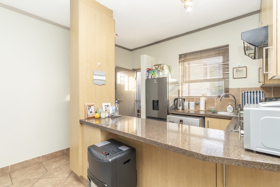 1 Bedroom Property for Sale in Sunninghill Gauteng