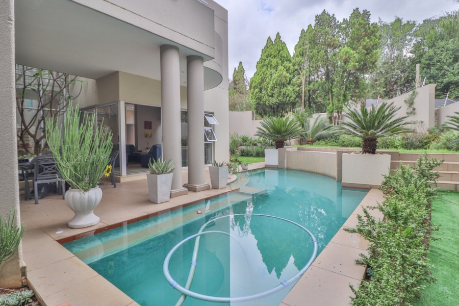 To Let 3 Bedroom Property for Rent in Morningside Gauteng