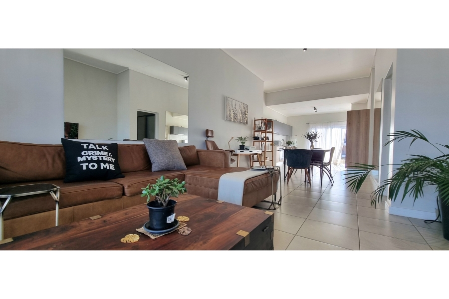 To Let 2 Bedroom Property for Rent in Aspen Hills Gauteng