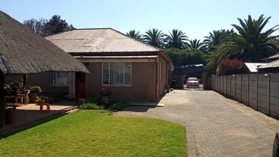 3 Bedroom Property for Sale in Casseldale Gauteng