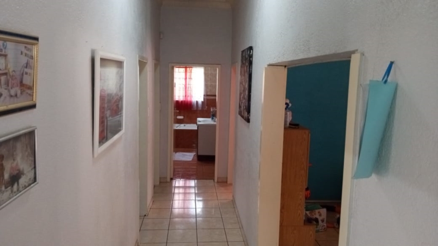 3 Bedroom Property for Sale in Casseldale Gauteng