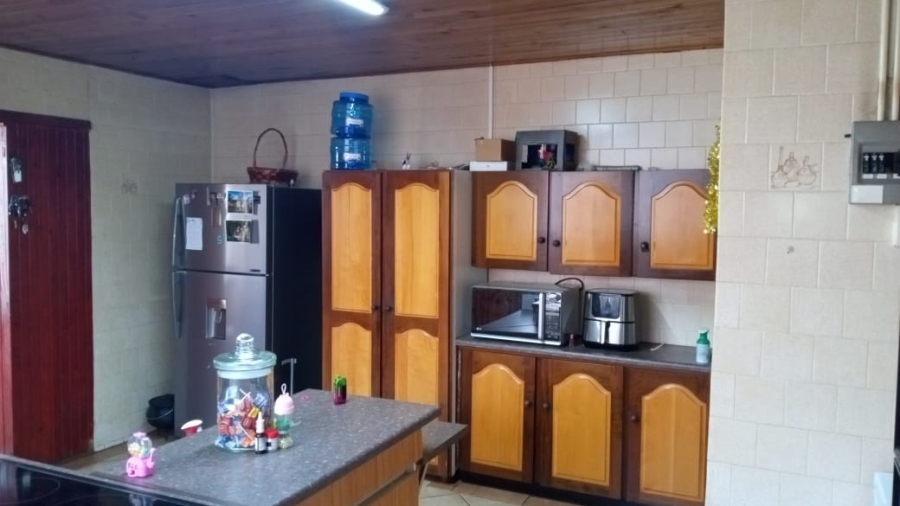 3 Bedroom Property for Sale in Casseldale Gauteng