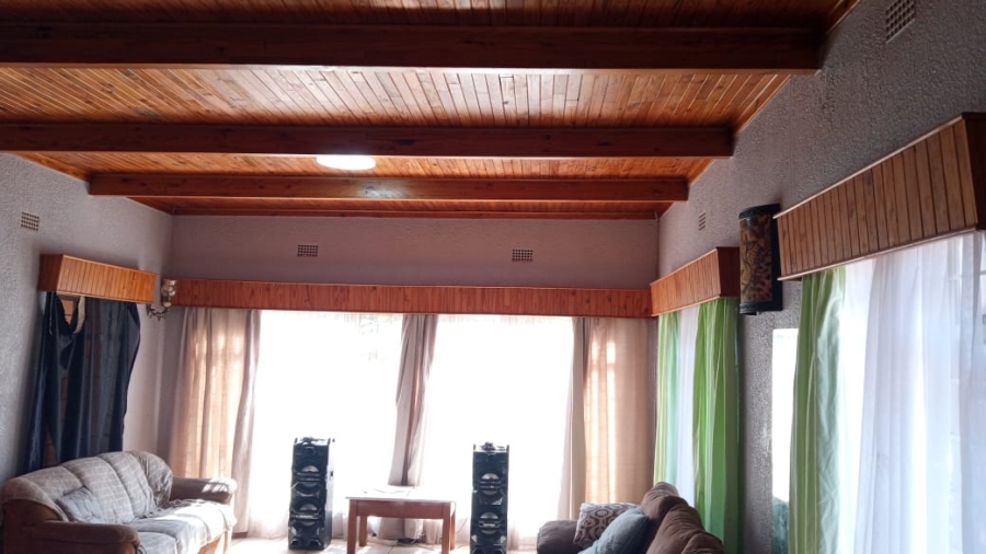 3 Bedroom Property for Sale in Casseldale Gauteng
