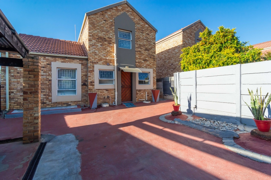 2 Bedroom Property for Sale in Wilgeheuwel Gauteng