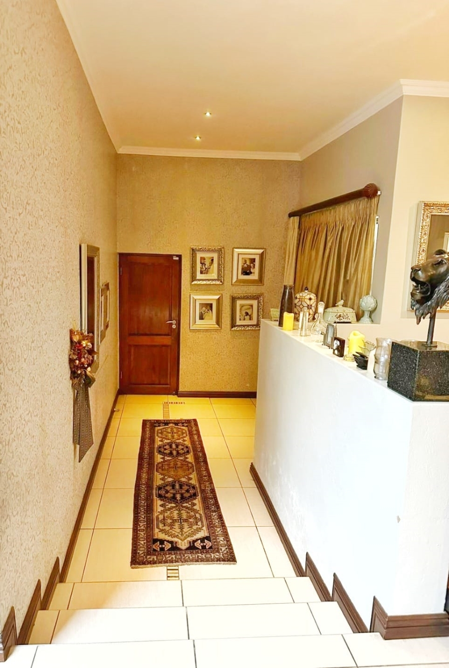 5 Bedroom Property for Sale in Carlswald North Estate Gauteng