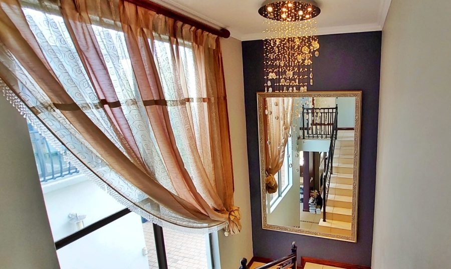 5 Bedroom Property for Sale in Carlswald North Estate Gauteng