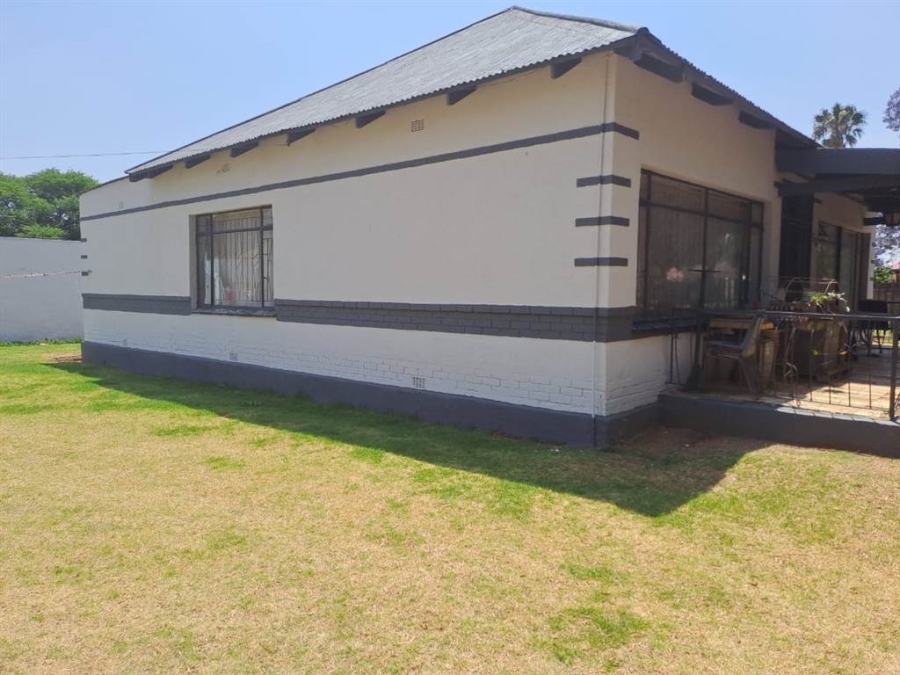 3 Bedroom Property for Sale in Brakpan Central Gauteng