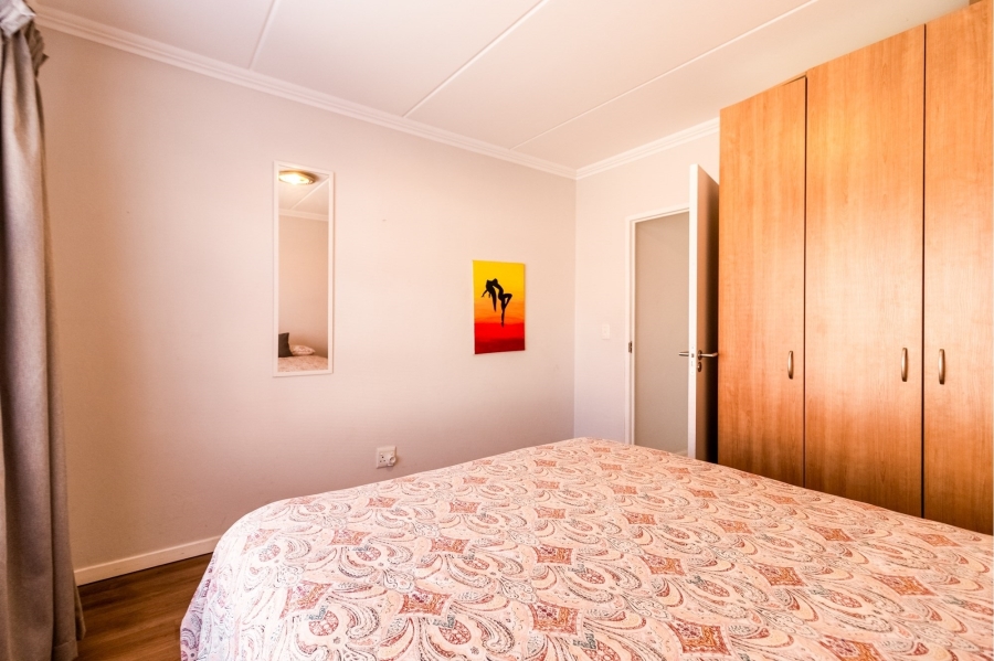 2 Bedroom Property for Sale in Greenstone Hill Gauteng