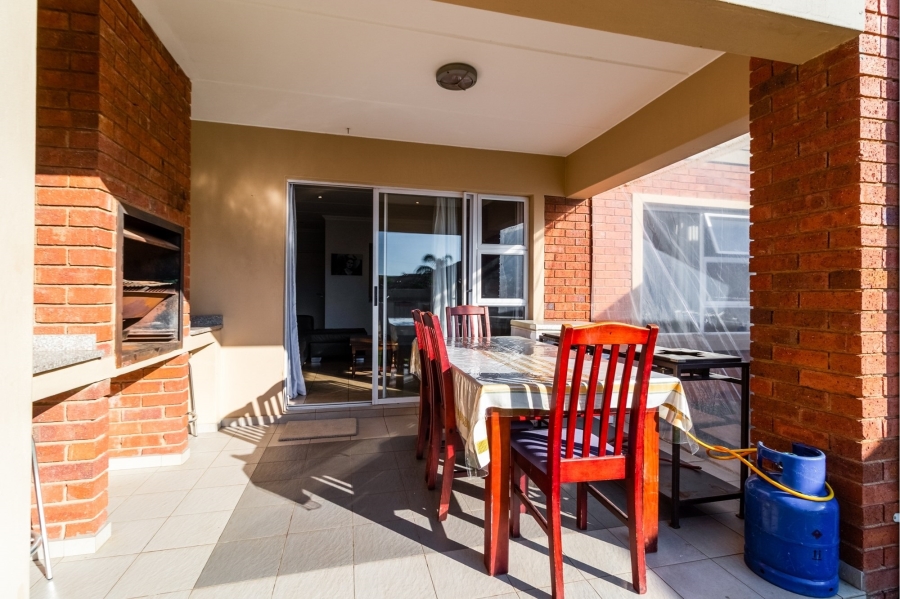2 Bedroom Property for Sale in Greenstone Hill Gauteng