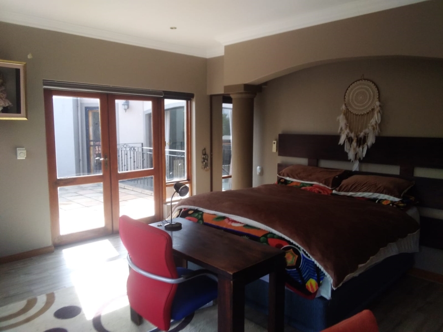 4 Bedroom Property for Sale in Ruimsig A H Gauteng