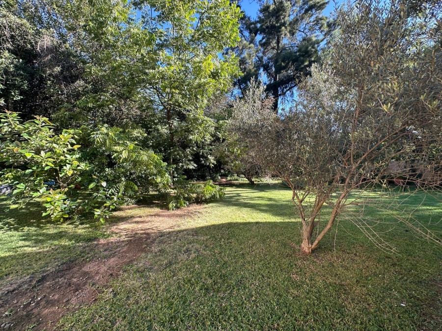 3 Bedroom Property for Sale in Gallo Manor Gauteng