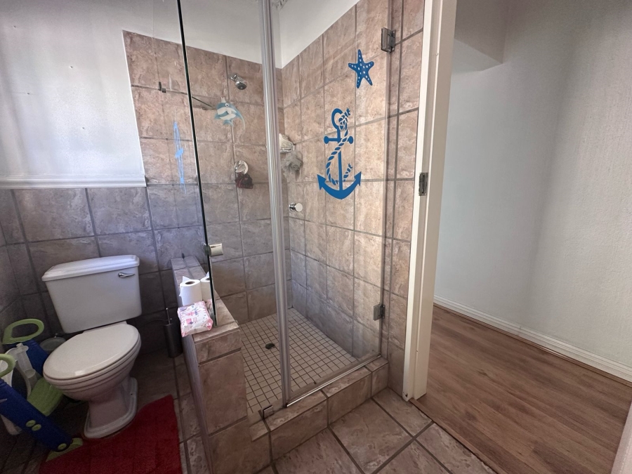 3 Bedroom Property for Sale in Gallo Manor Gauteng