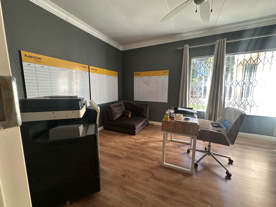 3 Bedroom Property for Sale in Gallo Manor Gauteng