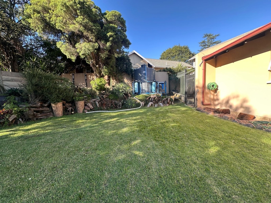 3 Bedroom Property for Sale in Gallo Manor Gauteng