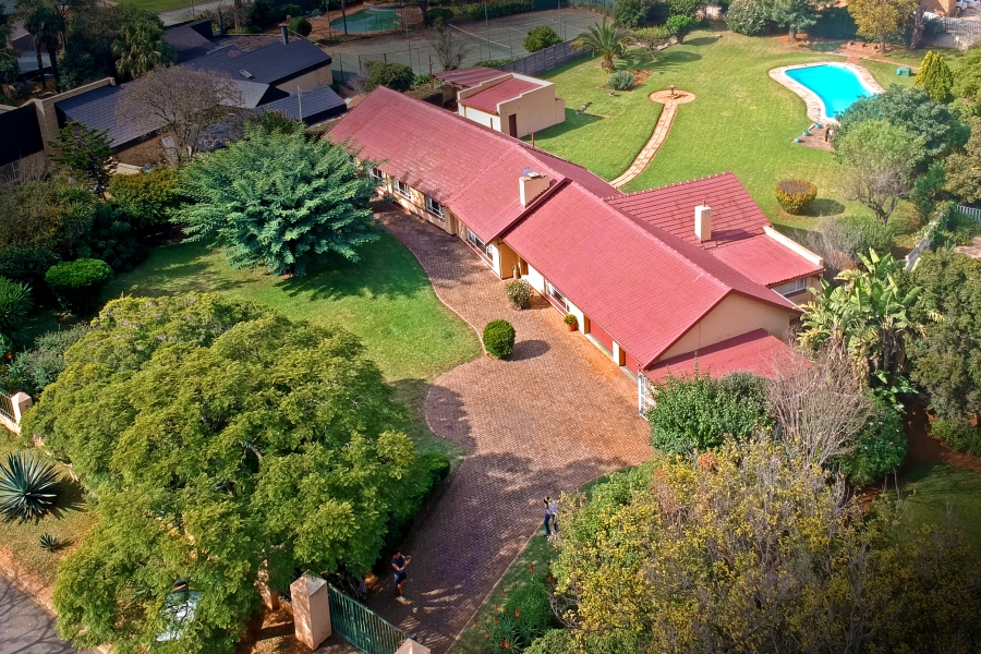 4 Bedroom Property for Sale in Fairland Gauteng