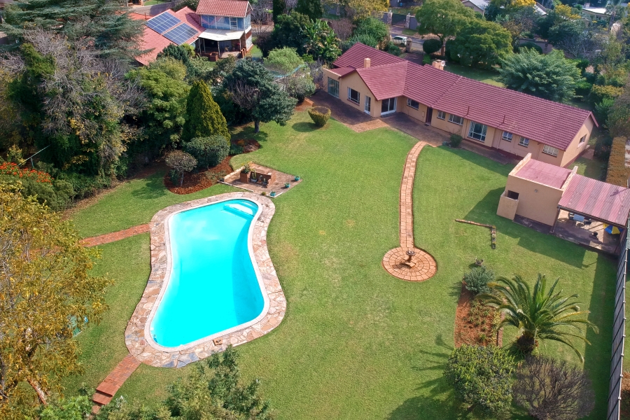 4 Bedroom Property for Sale in Fairland Gauteng