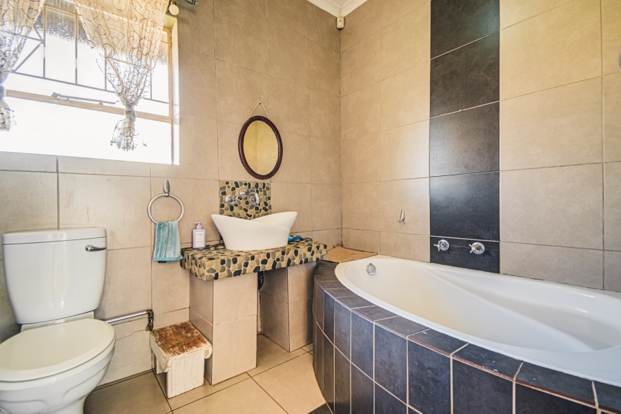 4 Bedroom Property for Sale in Croydon Gauteng