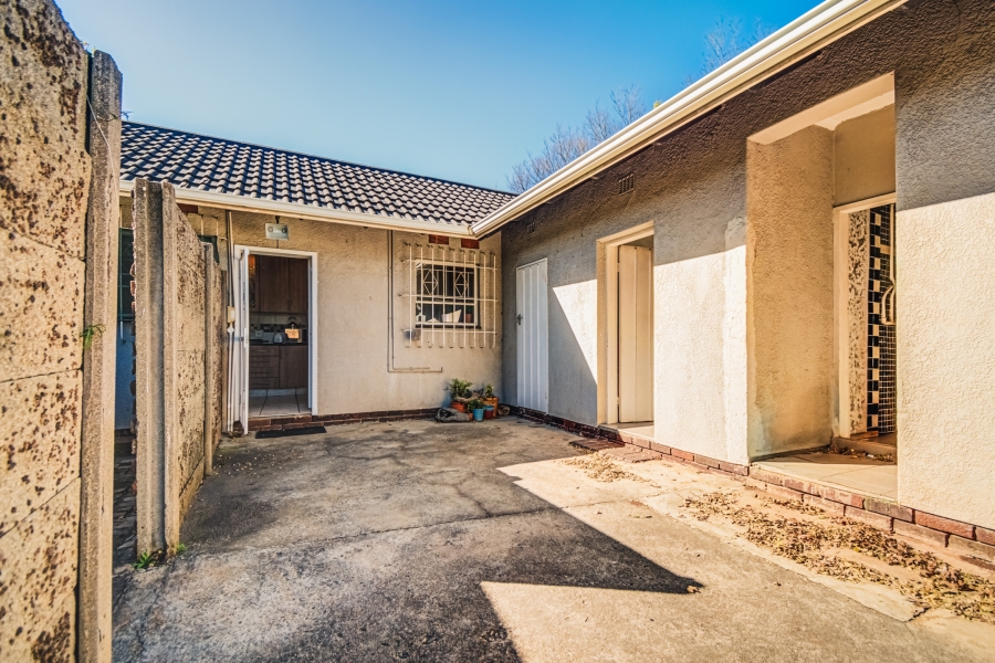 4 Bedroom Property for Sale in Croydon Gauteng